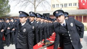 20-bin-polis-alinacak