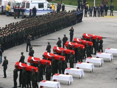 0079_sehitlerimizi-ugurluyoruz