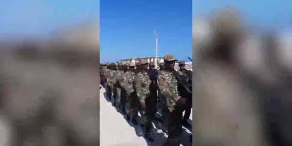 Somali’de eğitilen askerlerden tanıdık görüntüler