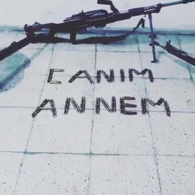 mermilerle-canim-anam-yazmak-askerde-yazmayan-var-mi