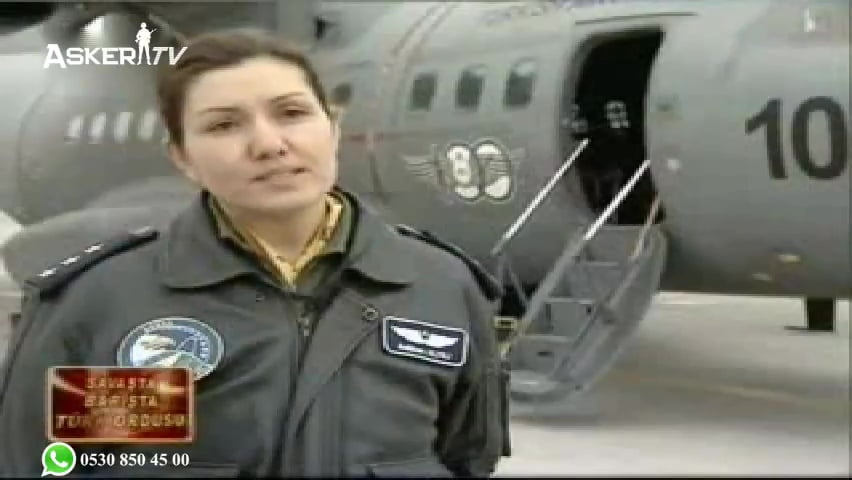 goklerin-kizlari-havaci-bayan-subaylar-arsiv