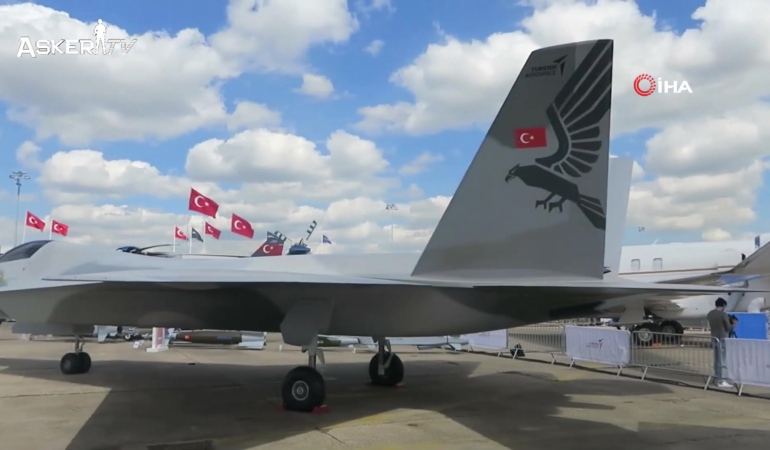 Milli Muharip Uçak İlk Kez Sergileniyor