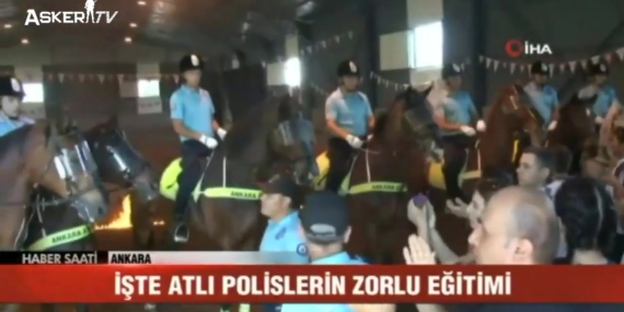 Atlı Polislerin Zorlu Eğitimi