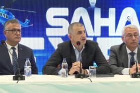 saha-istanbul-yonetim-kurulu-baskani-ve-baykar-genel-muduru-haluk-bayraktar-kapanis-programinda-konusuyor