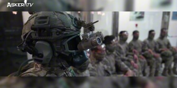 turk-silahli-kuvvetlerinin-gizli-gucu-bordo-berelilerin-serbest-parasut-egitimi