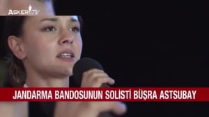 jandarma-bandosunun-kadin-solisti-busra-bilge-demir