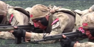 jandarma-komandolar-egitimlerini-tamamladi