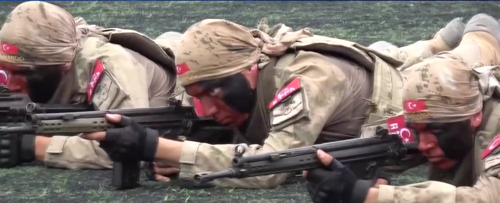 jandarma-komandolar-egitimlerini-tamamladi