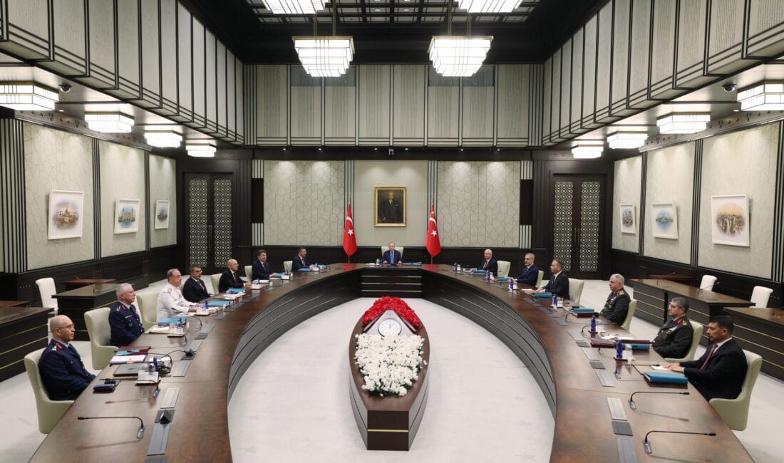 turk-silahli-kuvvetleri-komuta-kademesinde-onemli-degisiklikler-yas-2025-kararlari