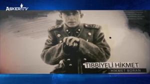 iki-kule-arasina-asilan-bayraktan-ya-istiklal-ya-olum-parolasina-tibbiyeli-hikmet-ve-milli-mucadele-ruhu