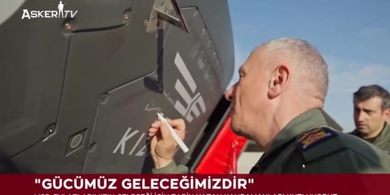 Dünya Havacılık Tarihinde Yeni Çağ: Bayraktar KIZILELMA’dan Dünyada Bir İlk!