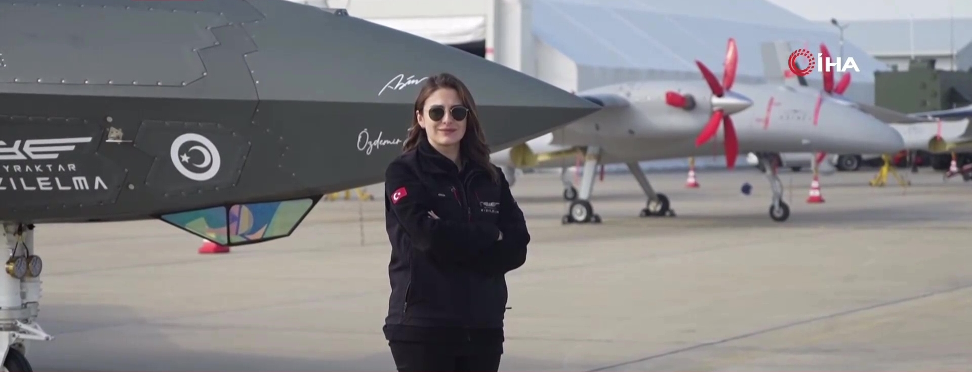 kizilelmanin-pilot-ekip-lideri-elif-ergin-gokyuzunde-yeni-bir-donemin-temsilcisi
