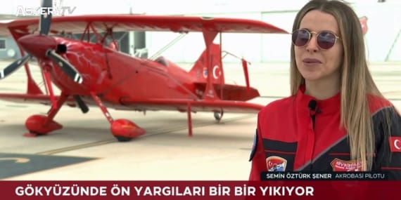 Gökyüzünde Cesaretin İmzası: Türkiye’nin İlk Sivil Kadın Akrobasi Pilotu Semin Öztürk Şener