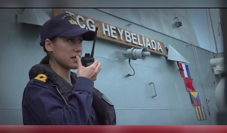 tcg-heybeliadada-gorev-yapan-kadin-subay-bu-uniformayi-tasimak-gurur-sorumluluk-ve-vatan-sevgisi-demek