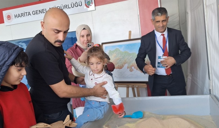 Harita Genel Müdürlüğü BilimFest Trabzon etkinliğine katıldı
